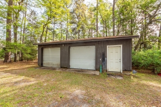 3 Bedroom Classic Summerville Home!