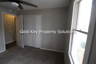 MOVE IN SPECIAL!! 50% OFF 1st MONTH'S RENT!!! 3 Bed 1 Bath Upstairs Apt for Rent (SECTION 8 APPROVED)