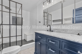 Charming First-Floor Home in Established Winnetka Heights Community – Just Minutes from Bishop Arts!