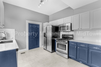 Charming First-Floor Home in Established Winnetka Heights Community – Just Minutes from Bishop Arts!