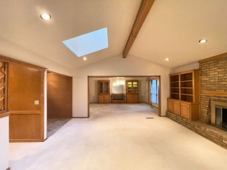 Available Now- $500 Off First Full Months Rent!!! Stunning 4-Bedroom Home with Modern Amenities