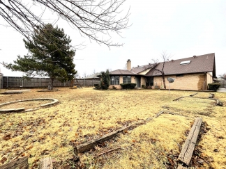 Available Now- $500 Off First Full Months Rent!!! Stunning 4-Bedroom Home with Modern Amenities