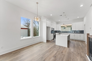 1935 Knoll Square Dr - For Sale
