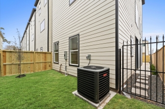 1935 Knoll Square Dr - For Sale