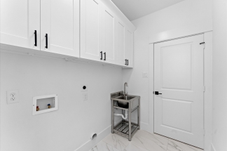 1937 Knoll Square Dr - For Sale