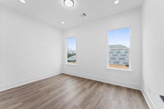 1937 Knoll Square Dr - For Sale