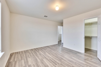 19420 James Manor Street - Pink Team