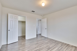 19420 James Manor Street - Pink Team