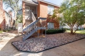Charming 1-Bedroom, 1-Bathroom Apartment in Arlington, TX
