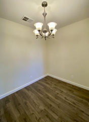 Modern 2BR Condo with Vaulted Ceilings & Amenities
