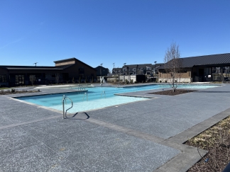 Charming 3-Bedroom Townhouse with 2.5 Baths on Riverbrook Drive – Your Perfect Gallatin Retreat!