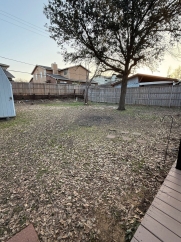 Charming 3-Bedroom Home in the Heart of Arlington – Prime Location & Cozy Living