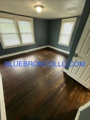 Newly renovated Cute 2 bedroom 1 bathroom home. Newly renovated Cute 2 bedroom 1 bathroom home.