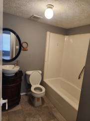 128 Cardinal Ln