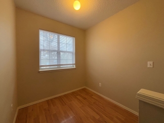4-Bedroom 2.5-Bathroom Townhouse located in Bentonville, AR ** MOVE IN SPECIAL!!!!**