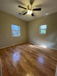 4-Bedroom 2.5-Bathroom Townhouse located in Bentonville, AR ** MOVE IN SPECIAL!!!!**