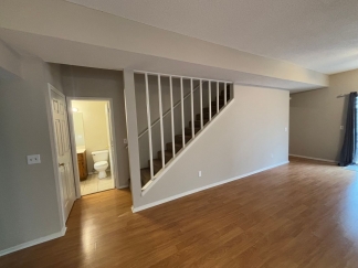 3-Bedroom 2.5-Bathroom Townhouse located in Bentonville, AR ** MOVE IN SPECIAL!!!!**