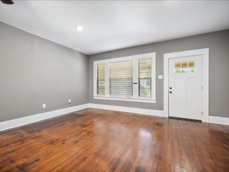 Recently Renovated Fort Worth Charmer