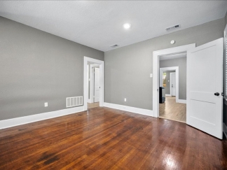 Recently Renovated Fort Worth Charmer