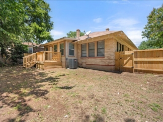 Recently Renovated Fort Worth Charmer