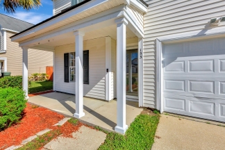 Beautiful home in Goose Creek!