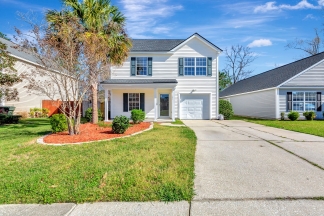Beautiful home in Goose Creek!