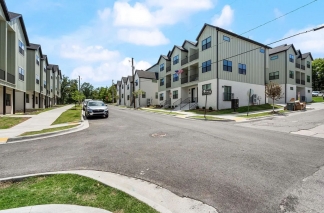 Campus Edge Townhomes~ Brand NEW -5 MIN WALK TO CAMPUS! 3 BED 3 BATH- FAYETTEVILLE AR