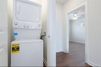 Campus Edge Townhomes~ Brand NEW -5 MIN WALK TO CAMPUS! 3 BED 3 BATH- FAYETTEVILLE AR
