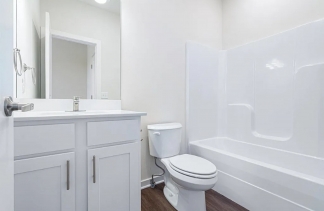 Campus Edge Townhomes~ Brand NEW -5 MIN WALK TO CAMPUS! 3 BED 3 BATH- FAYETTEVILLE AR