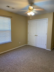 2 Bedroom Apartment for Lease - 1 Mile from University of Arkansas Campus-
