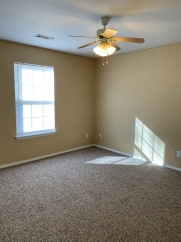 2 Bedroom Apartment for Lease - 1 Mile from University of Arkansas Campus-