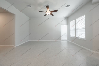 Spacious 3 Bed, 2 Bath in Prime Location — 1605 Sqft