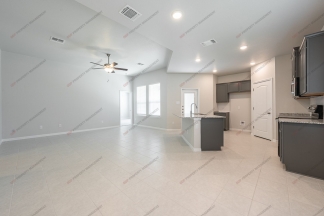 Spacious 3 Bed, 2 Bath in Prime Location — 1605 Sqft