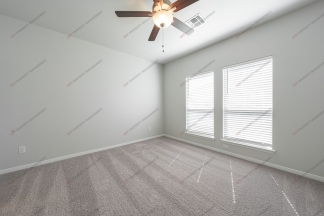 Spacious 3 Bed, 2 Bath in Prime Location — 1605 Sqft