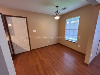 READY FOR YOU! 3 bed 2 bath duplex in GREAT location!