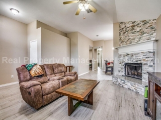 Stylishly Updated 3-Bedroom Home with Modern Touches & Prime Location!
