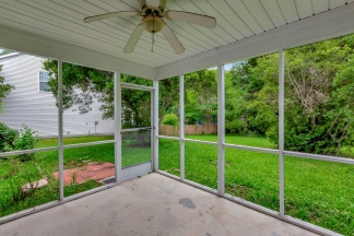 SPACIOUS HOME IN CUL-DE-SAC