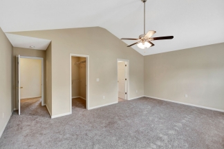 SPACIOUS HOME IN CUL-DE-SAC