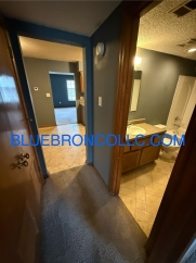 Spacious 1-Bedroom Apartment in Blue Springs – First Floor Unit with Off-Street Parking
