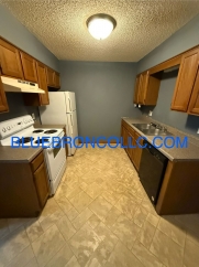 Spacious 1-Bedroom Apartment in Blue Springs – First Floor Unit with Off-Street Parking