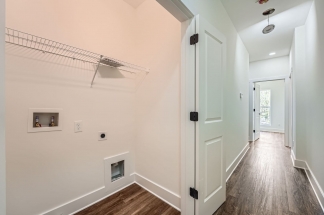 Luxury Living in the Heart of Atlanta – 3-Story Townhome Work, Play & Ride