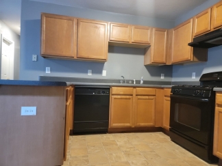 Modern Comfort Meets Convenience! - 3bdrm 2 bth Fence/Garage