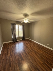 BEAUTIFUL 3 Bedroom 2 Bath Home in Bella Vista