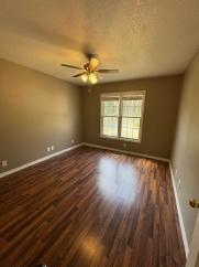 BEAUTIFUL 3 Bedroom 2 Bath Home in Bella Vista