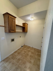 BEAUTIFUL 3 Bedroom 2 Bath Home in Bella Vista