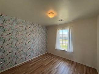 ***SUMMER SPECIAL $500 off the first month's rent!! *** Charming 3-Bedroom Home in Cedar Point HOA Community – Perfect for Outdoor Living and Family Comfort!