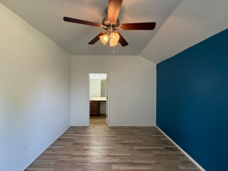 ***SUMMER SPECIAL 50% off the first month's rent!! *** Charming 3-Bedroom Home in Cedar Point HOA Community – Perfect for Outdoor Living and Family Comfort!