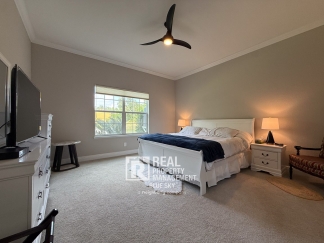 Fully Furnished 4BR/3BA Townhome in Gated Wesley Chapel Community