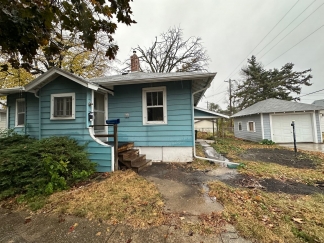 2 Bedroom Ranch W/ Garage $825