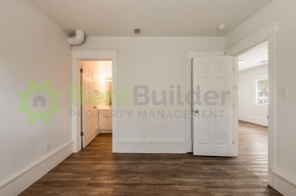 PERFECT HOME FOR STUDENTS OR PROFESSORS IN THE UNM AREA!!